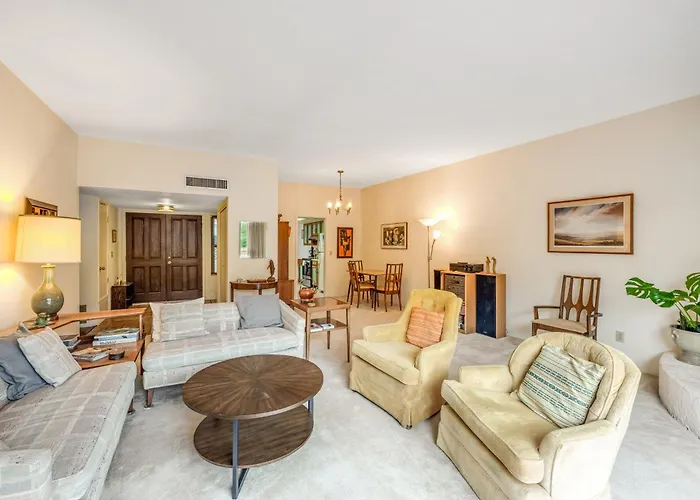 Foothills Living * Tucson