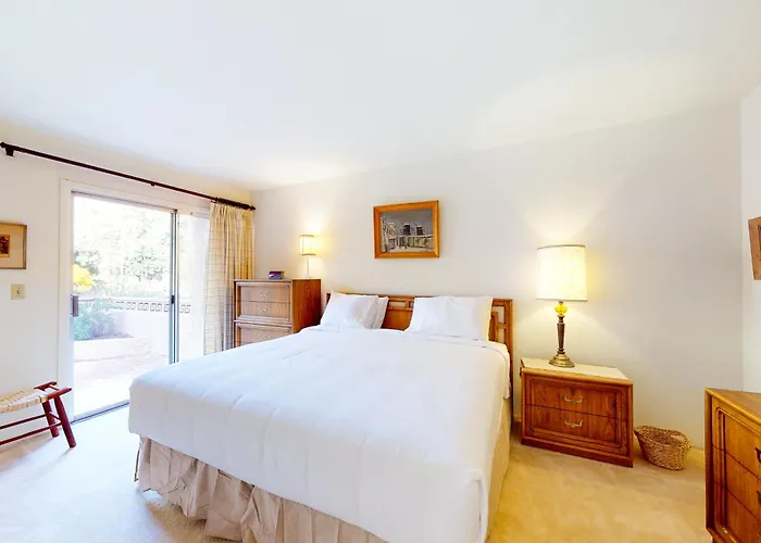 Foothills Living * Tucson